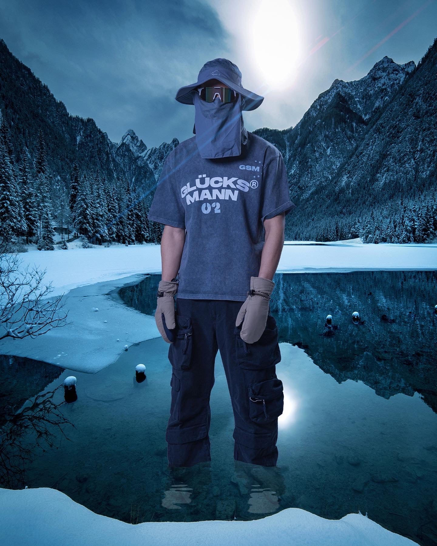 FADE WASHED T-SHIRT