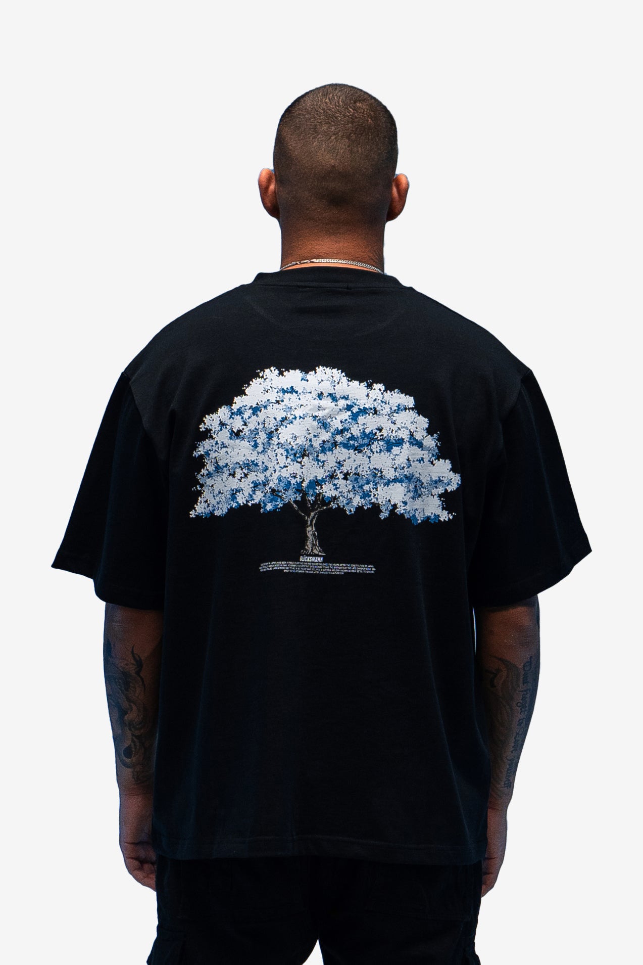 BLUE SAKURA T-SHIRT